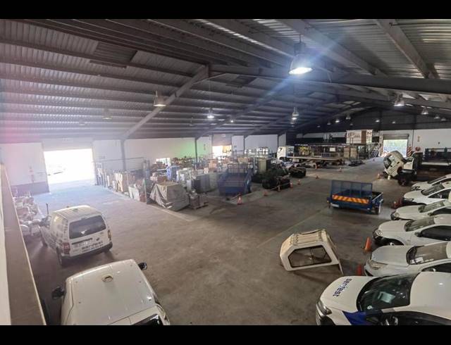 INDUSTRIAL PROPERTY TO RENT IN WALTLOO